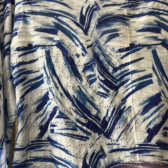 CUBISM top Excellent Condition - Picture 4 of 4